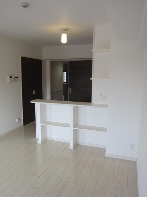 居室・リビング　【居間・リビング】居室、リビング