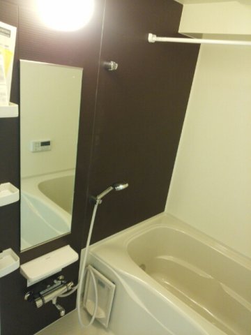 バス・シャワールーム　お風呂です