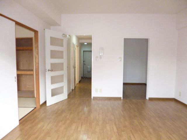 居室・リビング　★見学希望等はタウンハウジング中央林間店までお気軽に♪★