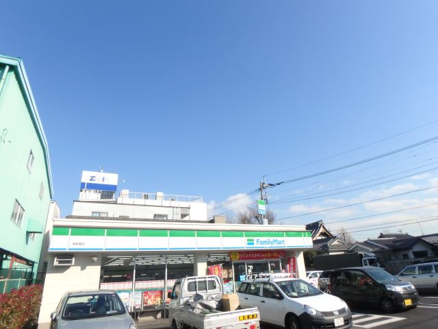 コンビニ　ファミリーマート領家橋店（コンビニ）まで530m