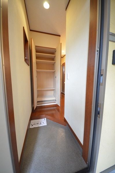 玄関　室内・室内設備