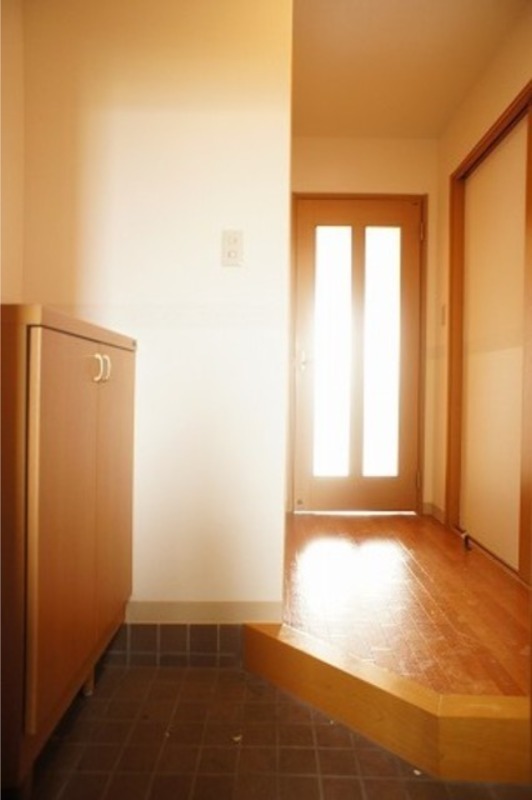 玄関　図面と現状に相違がある場合には現状を優先