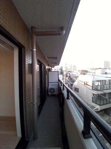 バルコニー　4階バルコニー