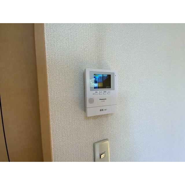 その他設備　ＴＶモニター付インターホンで来客時も安心です
