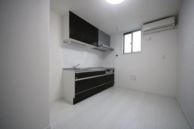 居室・リビング　?