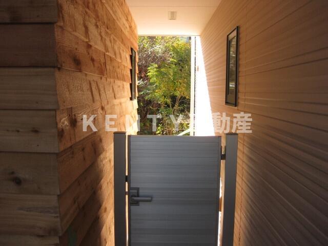 エントランス　毎日通るエントランスはこのようになっています