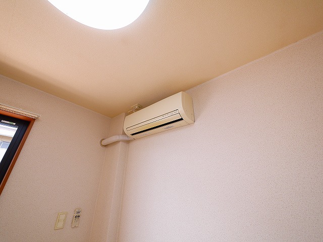 その他設備　エアコン一台つき