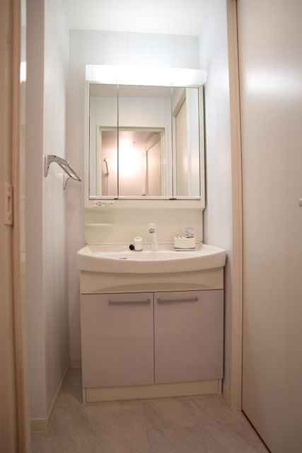 洗面設備　独立洗面台