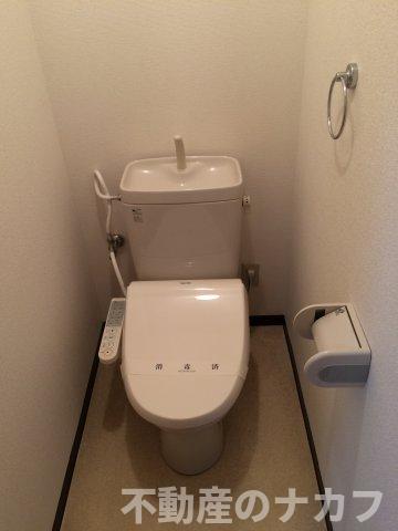 トイレ　※同タイプの部屋写真です