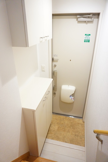 玄関　自慢のシューズを大切に、たくさん収納できますね♪