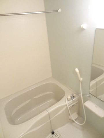 バス・シャワールーム　お風呂です