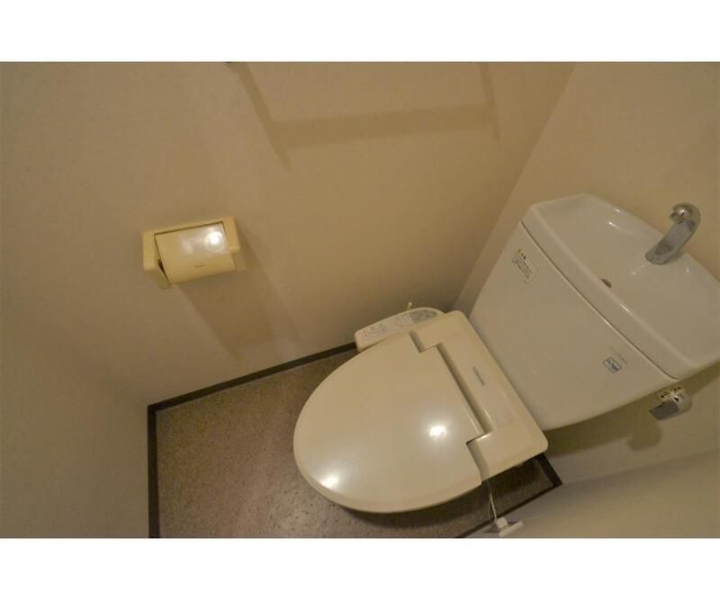 トイレ　家具家電は設置例です