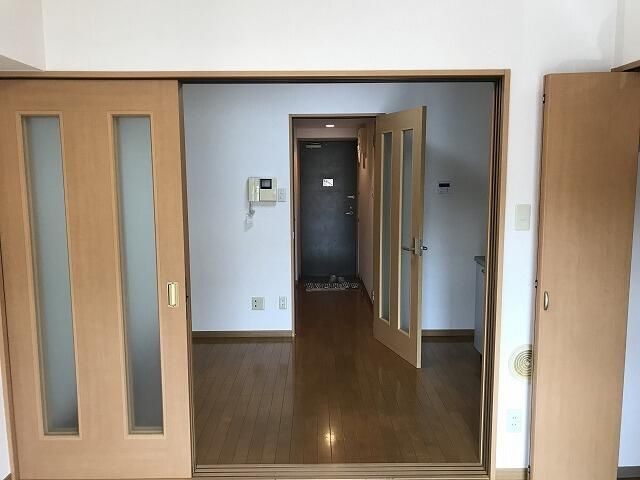 居室・リビング　※別部屋参考写真