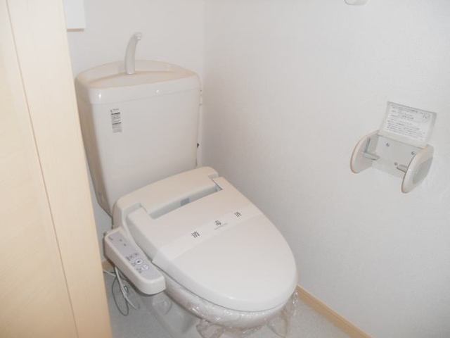 トイレ　トイレもきれいです