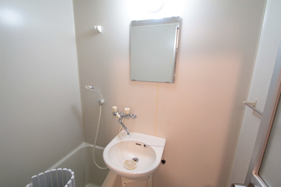 洗面設備　※別部屋の写真です