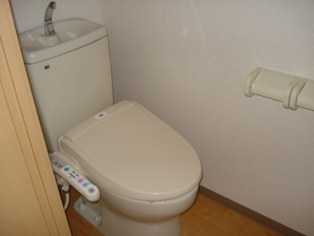 トイレ　シャワー付トイレ（イメージ）