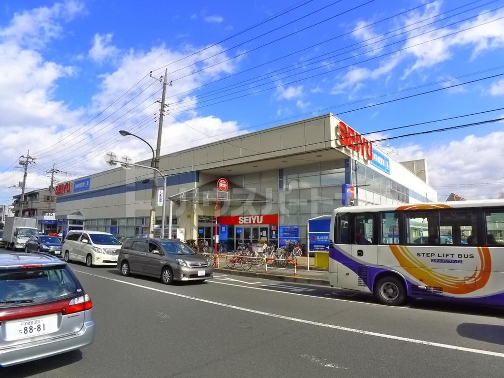 スーパー　西友加賀鹿浜店（スーパー）まで440m