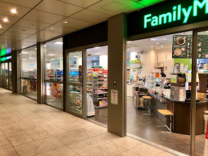 コンビニ　ファミリーマート 愛宕グリーンヒルズ店（コンビニ）まで187m