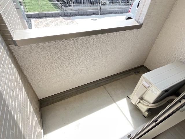 バルコニー　ベランダ
