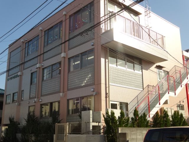 幼稚園・保育園　マリヤ保育園（幼稚園・保育園）まで700m