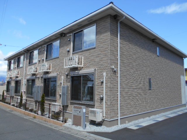 建物外観　サンルーム側（南面）を南東方向より撮影