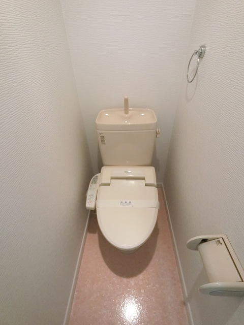 トイレ　※前回募集時の室内写真です。