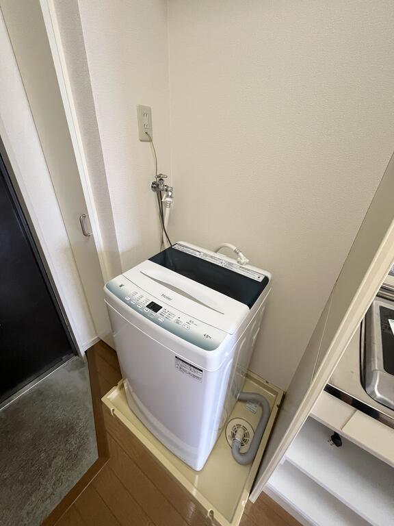 その他設備　洗濯機　※同タイプ写真