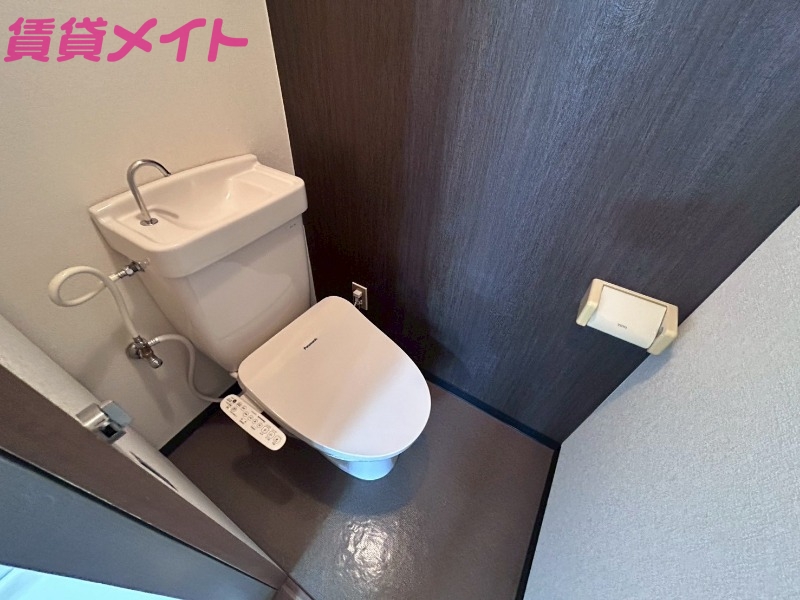 トイレ　同物件別室写真
