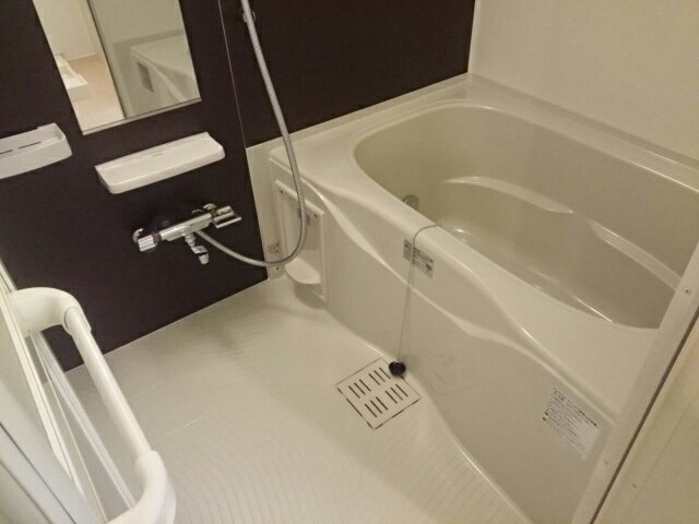 バス・シャワールーム　日々の疲れを癒すお風呂付です