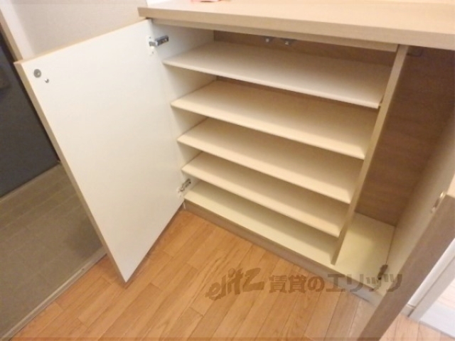 収納　下駄箱