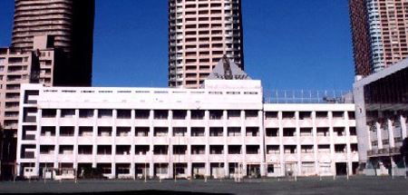 小学校　中央区立佃島小学校（小学校）まで61m