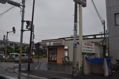 コンビニ　セブンイレブン市川鬼越1丁目店（コンビニ）まで798m