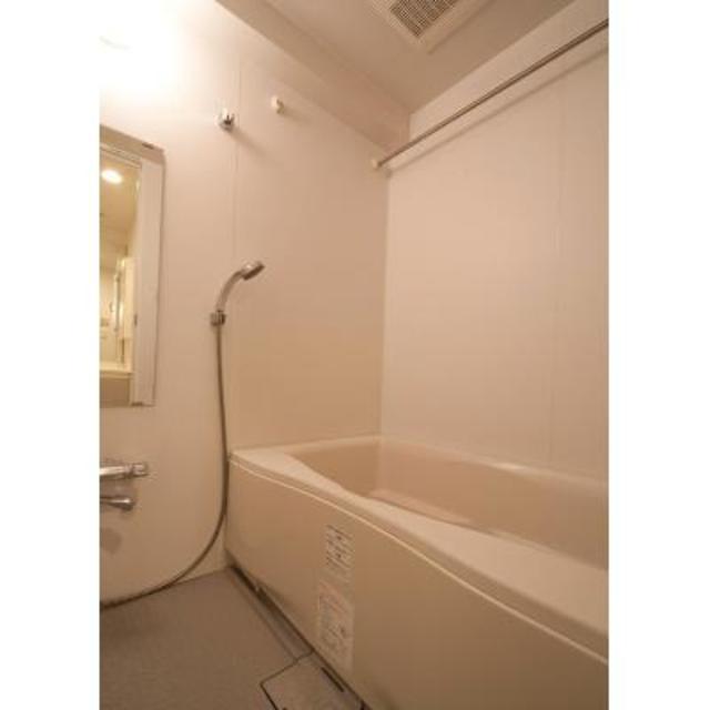 バス・シャワールーム　※写真は同タイプ住戸です。