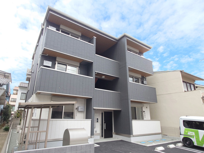 建物外観　落ち着いた雰囲気の外観です