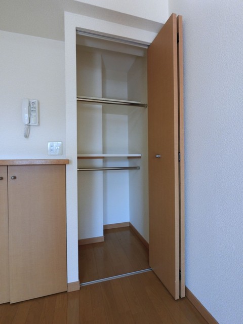 収納　同タイプ別部屋の写真です。現況優先