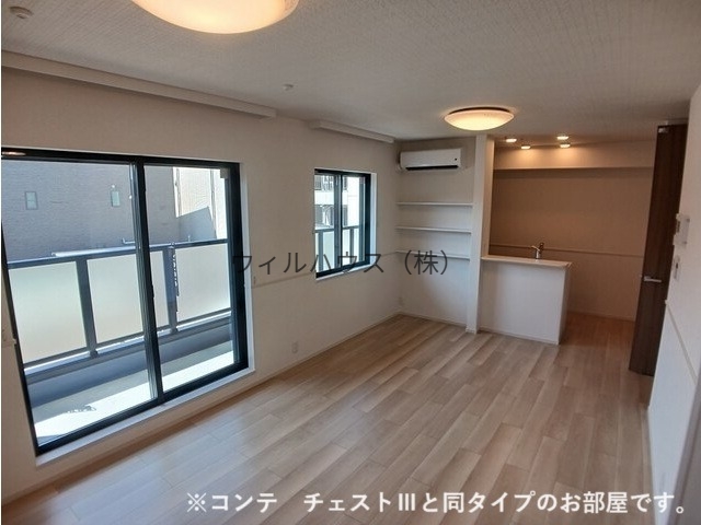 居室・リビング　同社施工イメージ