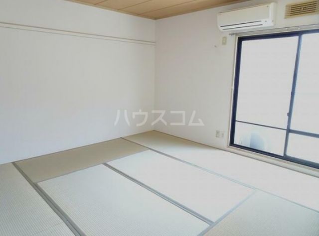東急田園都市線 鷺沼駅 徒歩18分 2階建 築32年の内装写真
