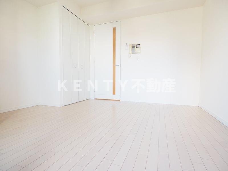 居室・リビング　居間です