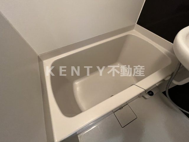 バス・シャワールーム　日々の疲れを癒すお風呂付です