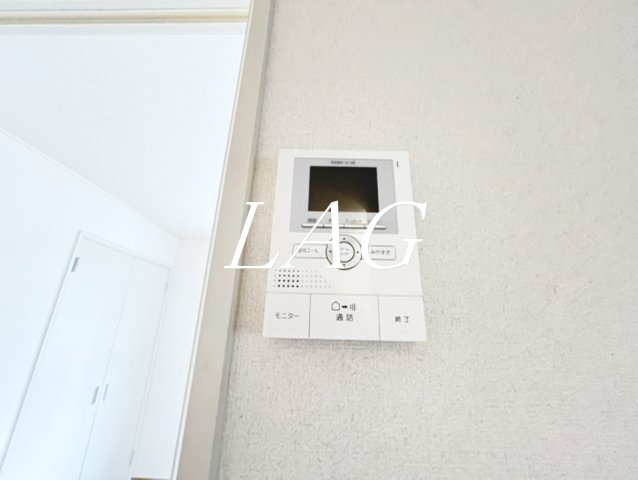 セキュリティ　モニター付きインターフォンです。