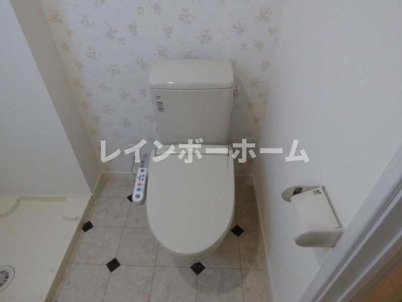 トイレ　トイレもきれいです