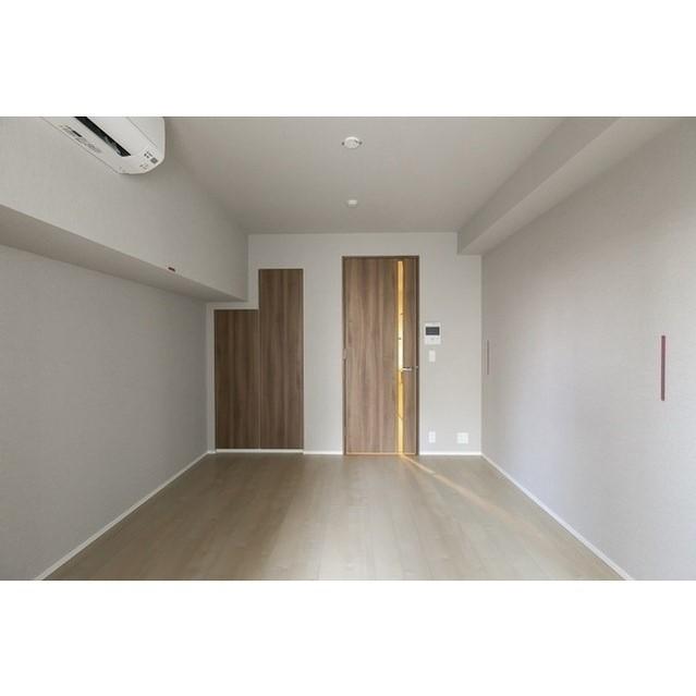 LIBR GRANT 西新宿EASTの内装写真
