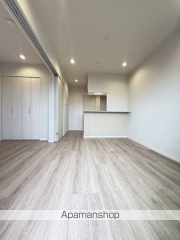 京成金町線 柴又駅 徒歩7分 3階建 築1年の居間写真