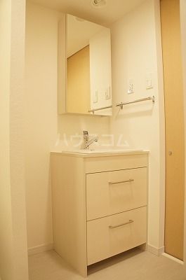 リブリ・シャルマンの内装写真