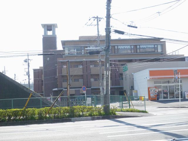 病院　市ヶ尾カリヨン病院（病院）まで370m