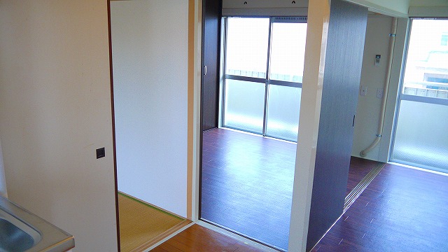 その他部屋・スペース　使い勝手のいい寝室です