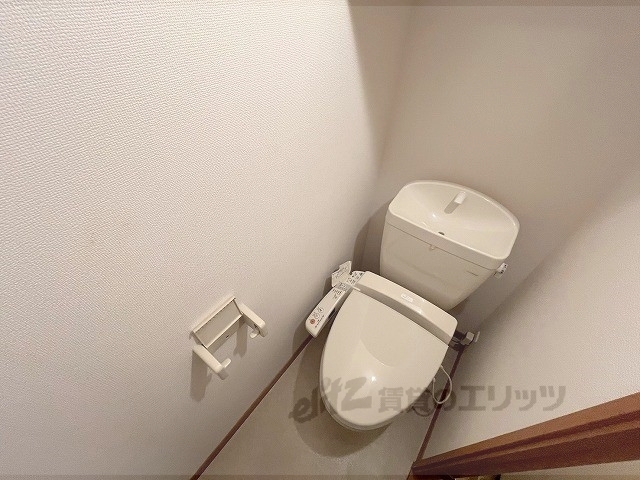 レオパレス西真美のトイレ写真