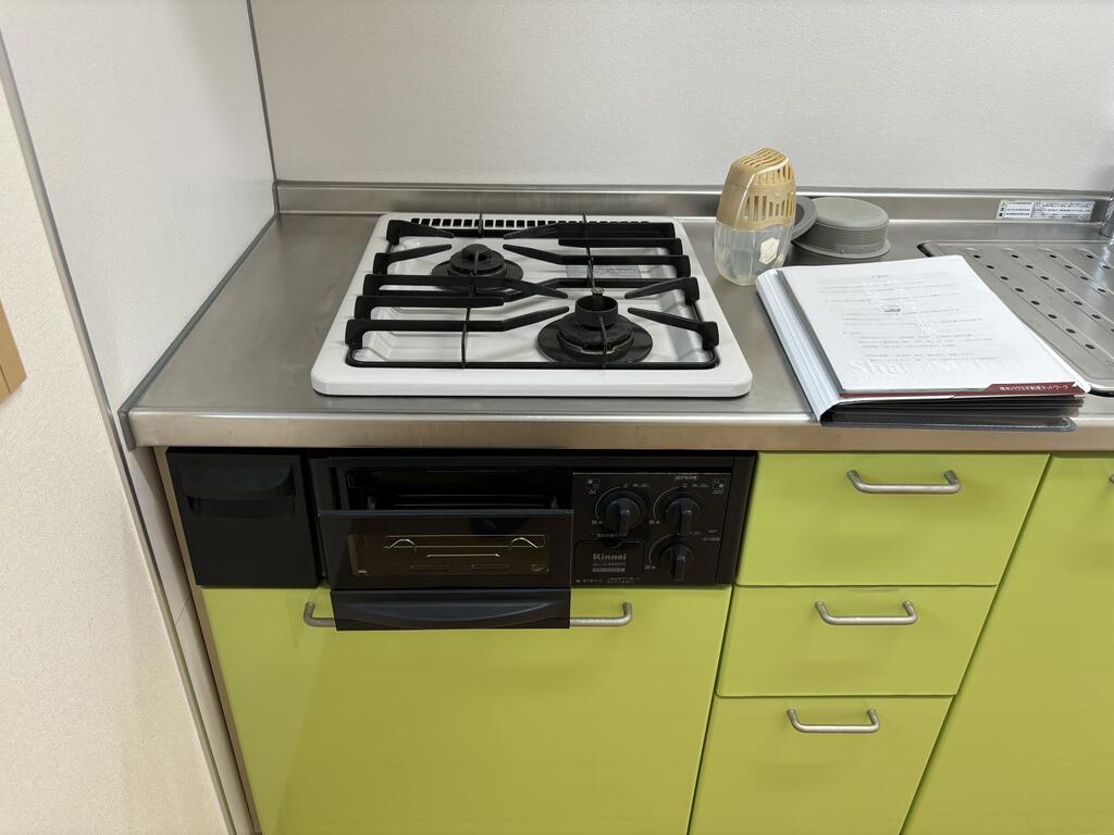 キッチン　グリル付ガスコンロ