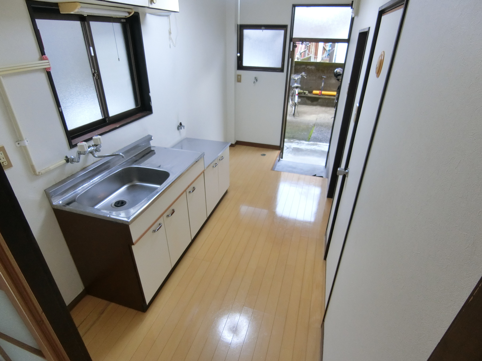 洗面設備　室内洗濯機置場は魅力♪