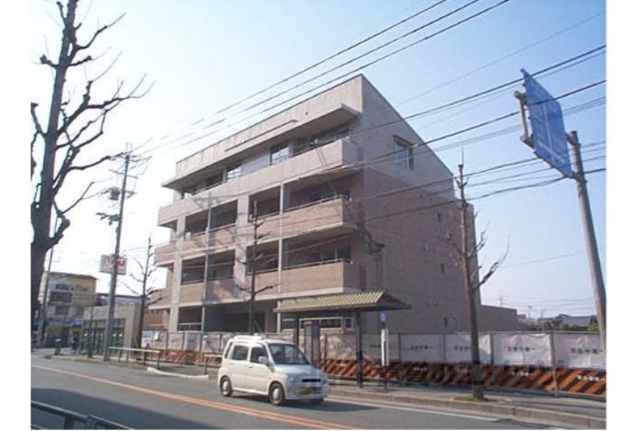 京都市西京区樫原水築町のマンションの建物外観